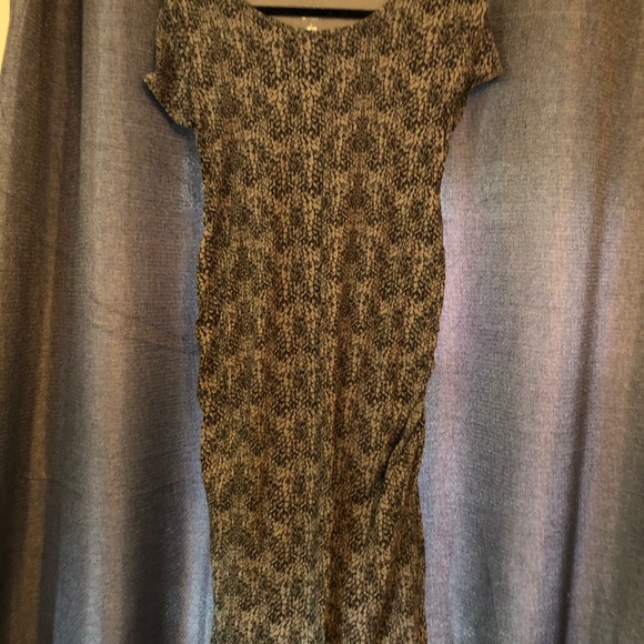 Isabel Maternity dresses from Target! Size L - Picture 6 of 9